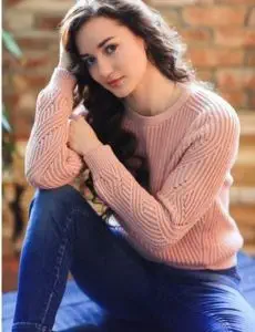 Elite escort service in Fatehgunj for home and hotel visits